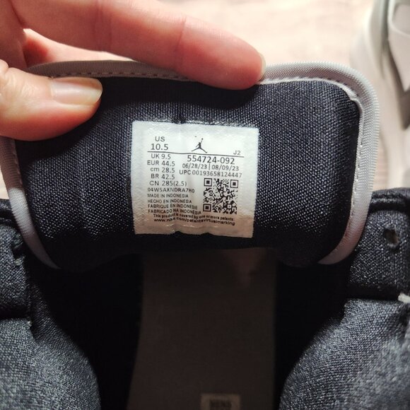 Air Jordan 1 Mid Smoke Gray - Picture 10 of 12